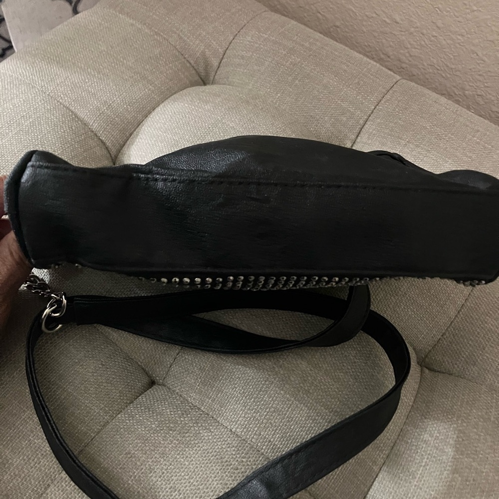 Black shoulder bag - Picture 3 of 4
